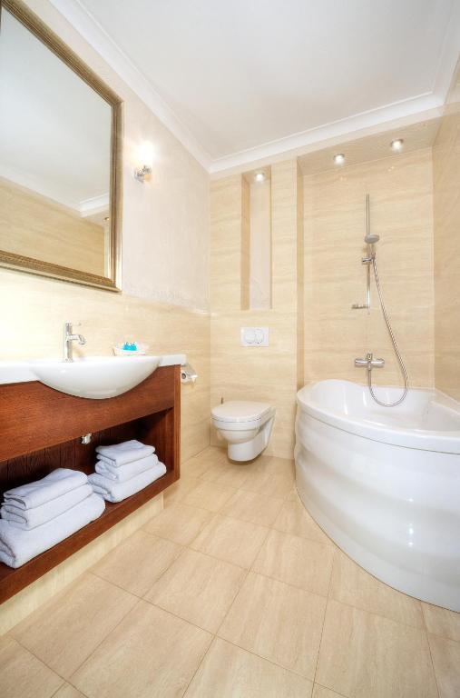 Hotel Lipowy Most Supraśl Dış mekan fotoğraf